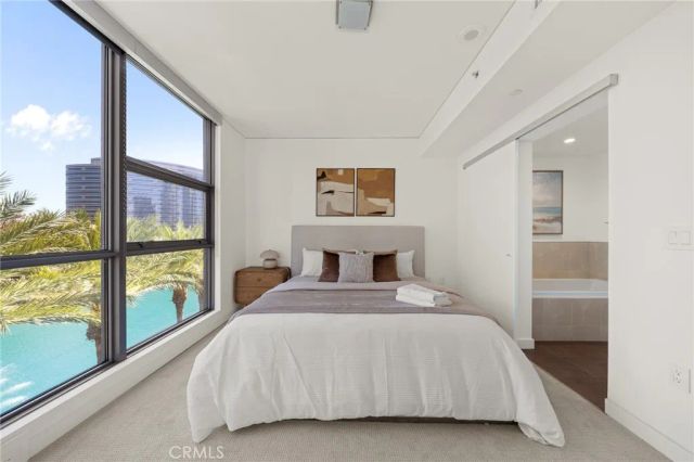 9 MacArthur Place N502, Santa Ana, CA 92707