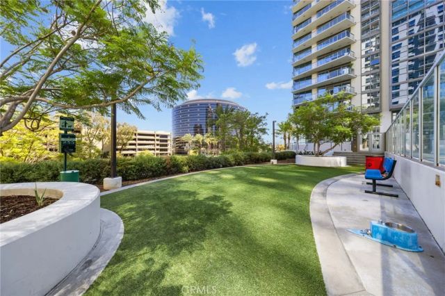 9 MacArthur Place N502, Santa Ana, CA 92707
