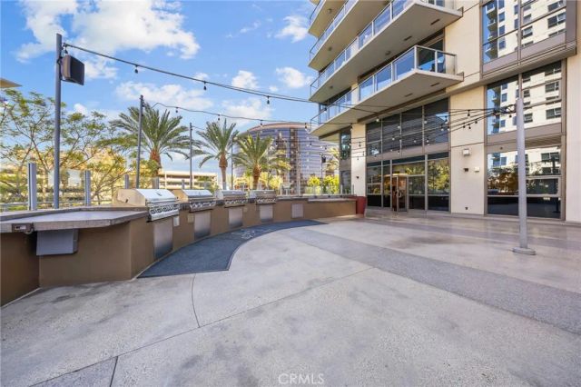 9 MacArthur Place N502, Santa Ana, CA 92707