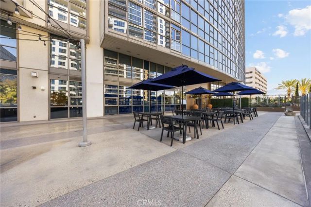 9 MacArthur Place N502, Santa Ana, CA 92707