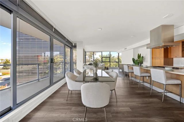 9 MacArthur Place N502, Santa Ana, CA 92707