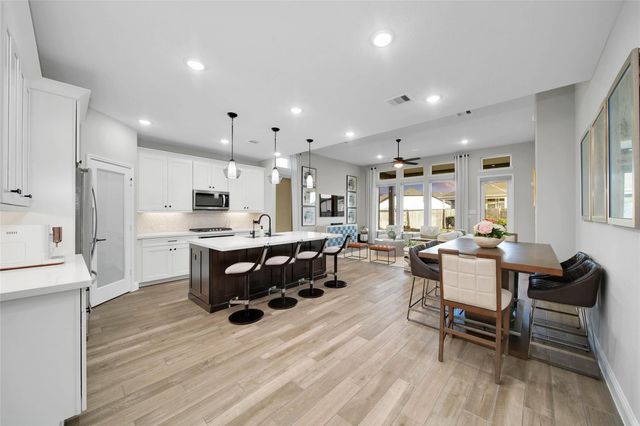 6439 Pomegranate Blossom Drive, Katy, TX 77493
