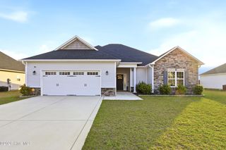 312 Wood House Drive, Jacksonville, NC 28546
