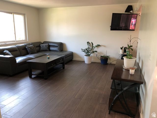 5423 W 5540 S, Kearns, UT 84118