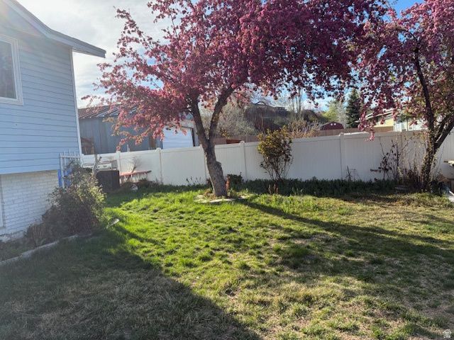 5423 W 5540 S, Kearns, UT 84118