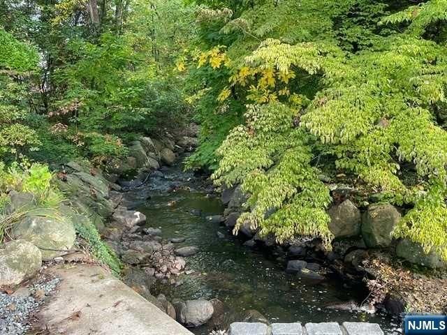 795 Darlington Avenue, Mahwah, NJ 07430