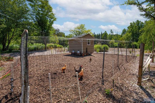 795 Darlington Avenue, Mahwah, NJ 07430