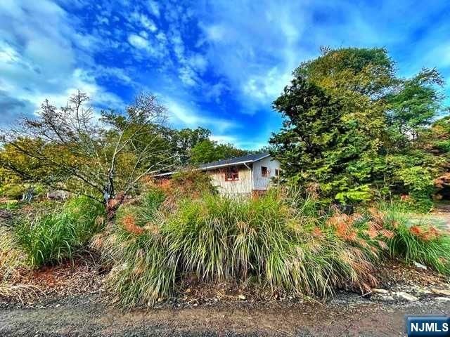795 Darlington Avenue, Mahwah, NJ 07430