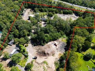 795 Darlington Avenue, Mahwah, NJ 07430