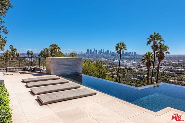 7661 Curson Terrace, Los Angeles, CA 90046