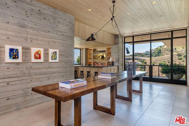 7661 Curson Terrace, Los Angeles, CA 90046