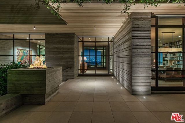 7661 Curson Terrace, Los Angeles, CA 90046