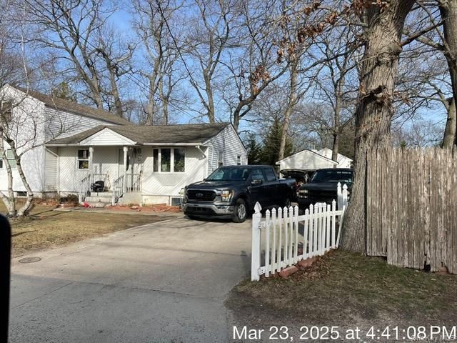 255 Jayne Boulevard, Port Jefferson Station, NY 11776