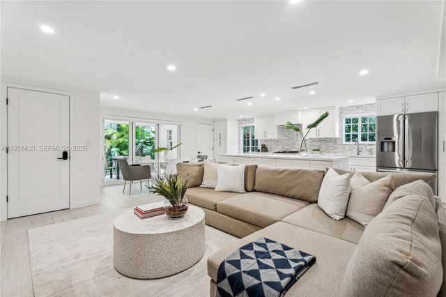 1231 15th Ter 5, Miami Beach, FL 33139