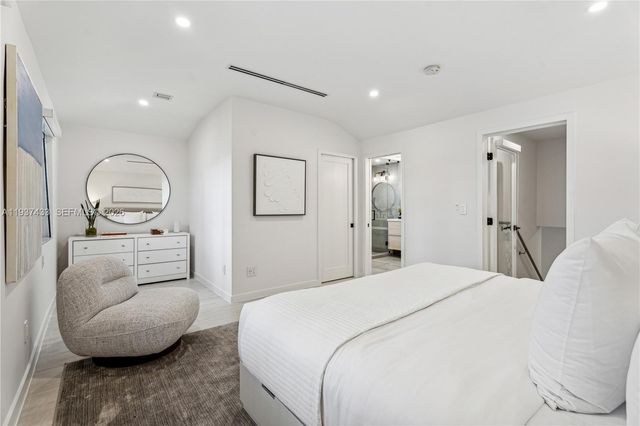 1231 15th Ter 5, Miami Beach, FL 33139