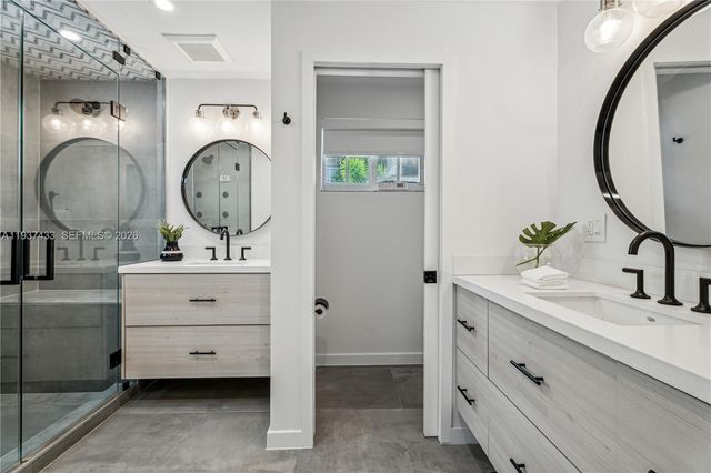 1231 15th Ter 5, Miami Beach, FL 33139