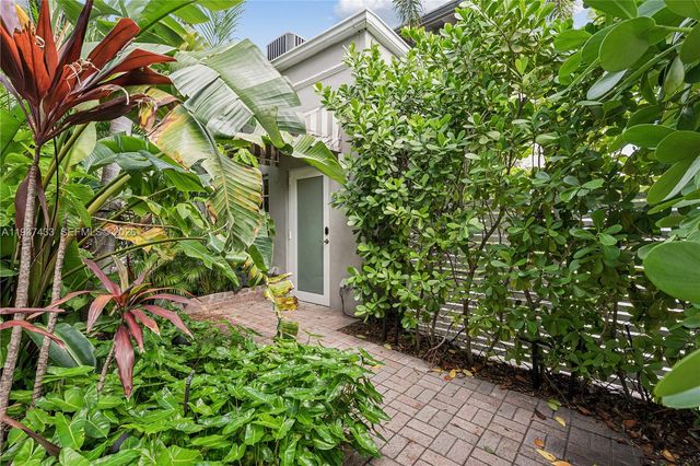 1231 15th Ter 5, Miami Beach, FL 33139