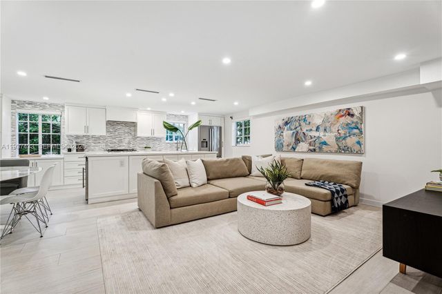 1231 15th Ter 5, Miami Beach, FL 33139