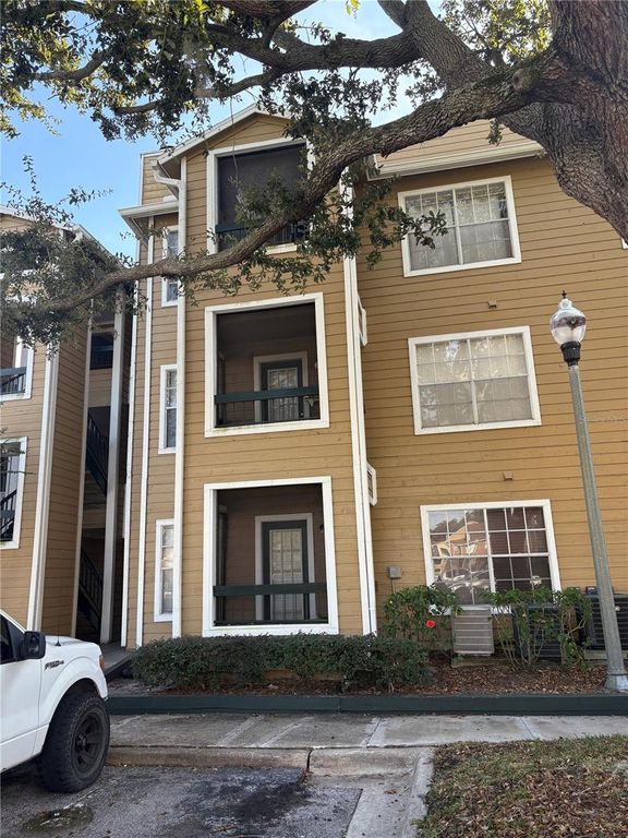 5601 ROSEBRIAR WAY 106, Orlando, FL 32822