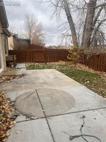 4315 Outlook Boulevard B, Pueblo, CO 81008