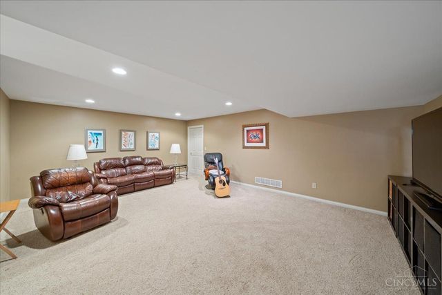 6661 Paxton Guinea Road, Miami Twp, OH 45140