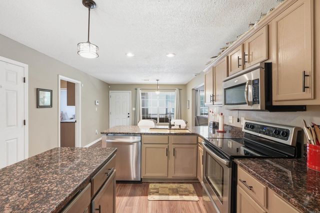 4169 Peeler Bend Road, Benton, AR 72019