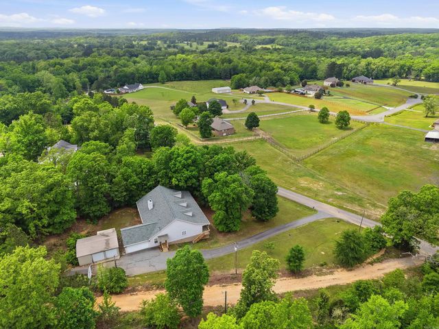 4169 Peeler Bend Road, Benton, AR 72019