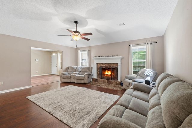 4169 Peeler Bend Road, Benton, AR 72019