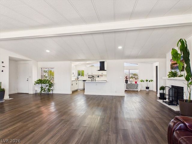5271 Bonnie Street, Pahrump, NV 89048