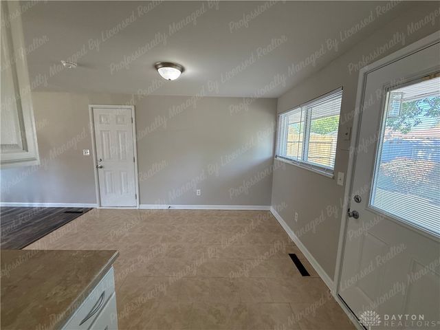 5678 Tomberg Street, Dayton, OH 45424