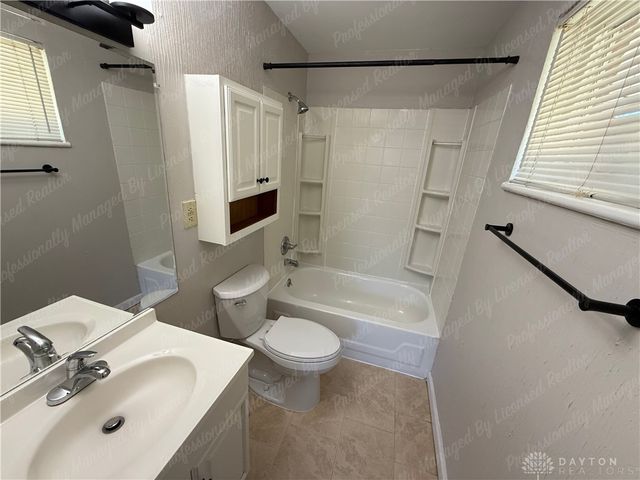 5678 Tomberg Street, Dayton, OH 45424