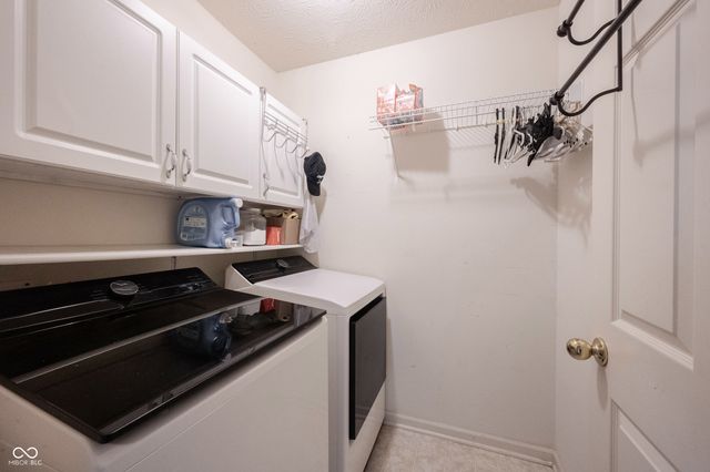 5841 W Port Drive, Mccordsville, IN 46055