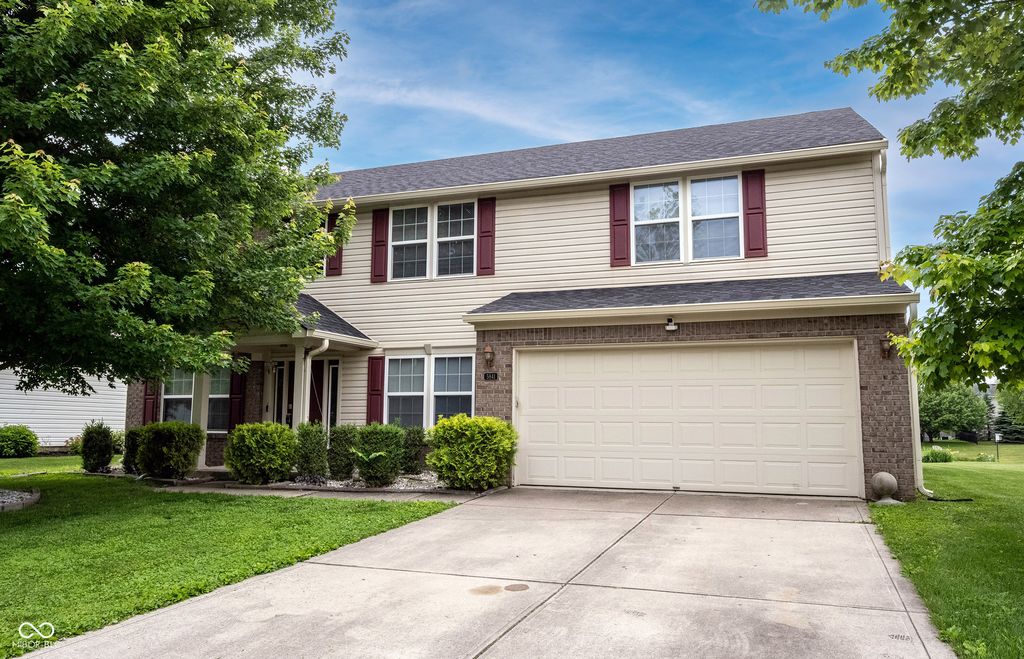 5841 W Port Drive, Mccordsville, IN 46055