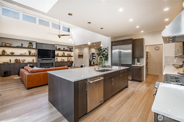 8778 Clubhouse Point Drive, Blaine, WA 98230