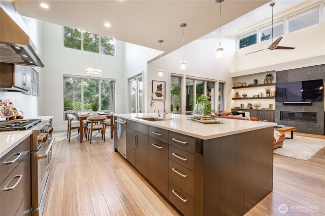 8778 Clubhouse Point Drive, Blaine, WA 98230