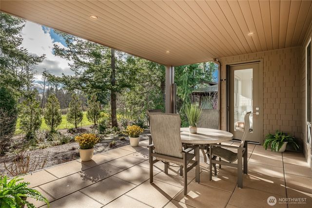 8778 Clubhouse Point Drive, Blaine, WA 98230