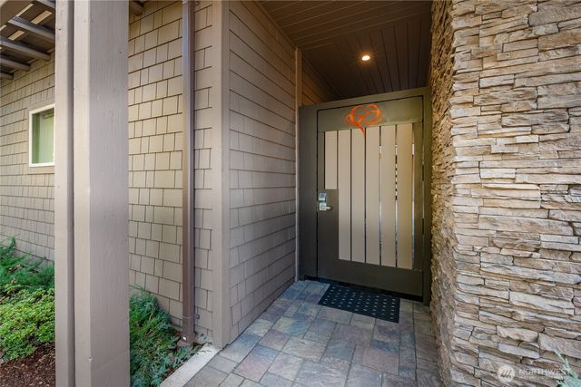 8778 Clubhouse Point Drive, Blaine, WA 98230