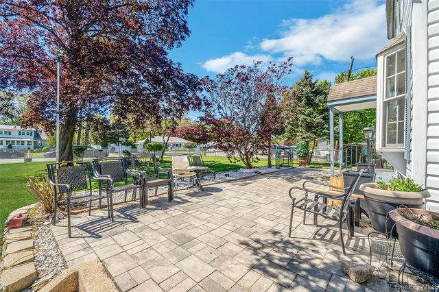 37 Grant Avenue, Brentwood, NY 11717
