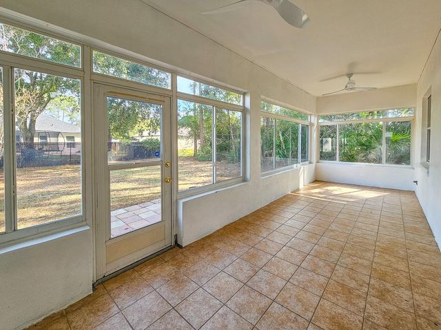 28 BOTANY LANE, Palm Coast, FL 32137