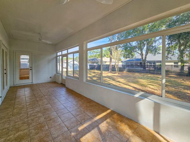 28 BOTANY LANE, Palm Coast, FL 32137