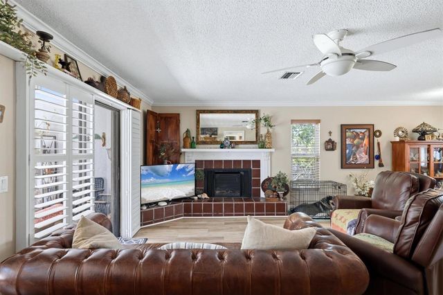 3828 EASTON STREET, Sarasota, FL 34238