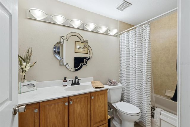3828 EASTON STREET, Sarasota, FL 34238