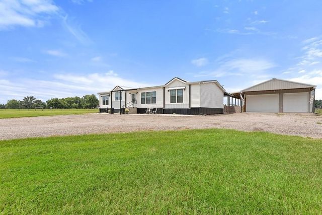 8642 & 8644 S Fm 779, Alba, TX 75410