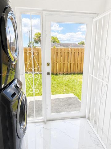 20107 NW 27th Cir, Miami Gardens, FL 33056