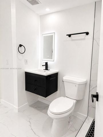 20107 NW 27th Cir, Miami Gardens, FL 33056