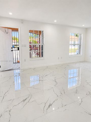 20107 NW 27th Cir, Miami Gardens, FL 33056