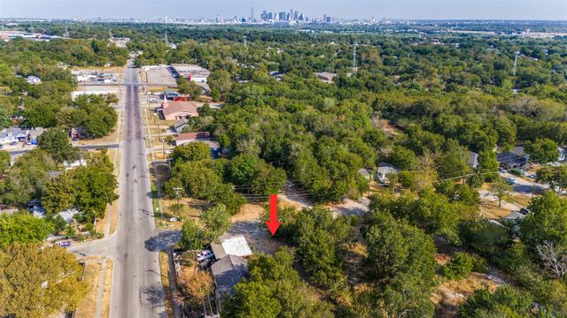 2706 Prosperity Avenue, Dallas, TX 75216