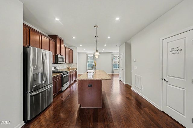 105 Journey Place, Durham, NC 27703