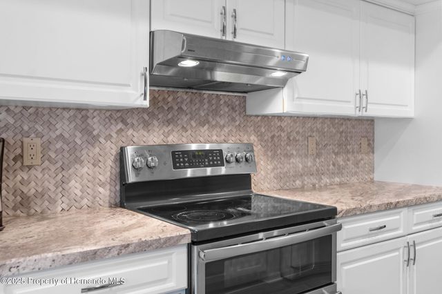 1350 Gatewood Avenue, Spring Hill, FL 34608