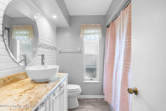 1350 Gatewood Avenue, Spring Hill, FL 34608